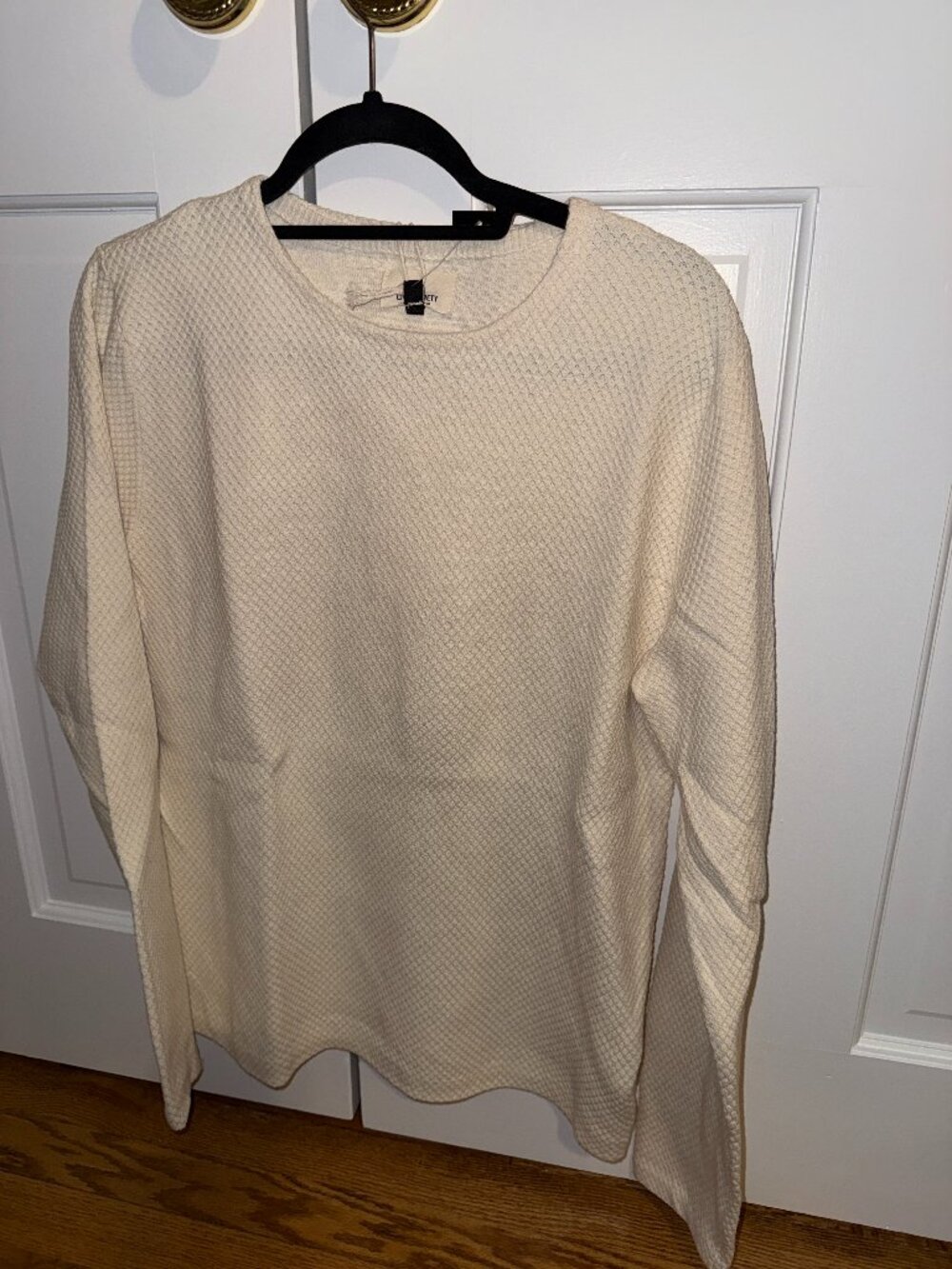 NWT Civil Society Textured Long Sleeve Crewneck Sweater Tee Cream M